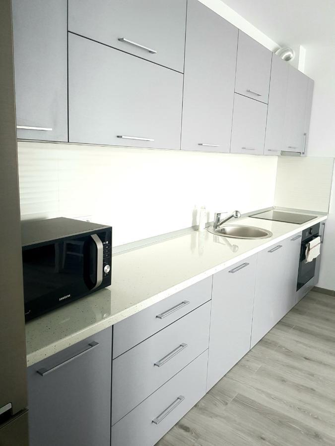 Happyhome Central Deluxe Apartments オラデア エクステリア 写真